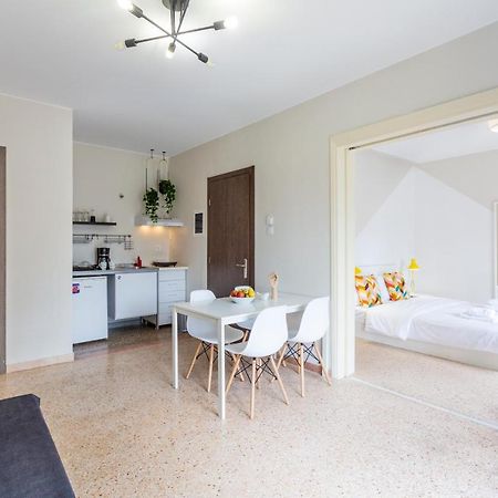 Psirri Place Economy Apartments Centrally Located Athens Luaran gambar